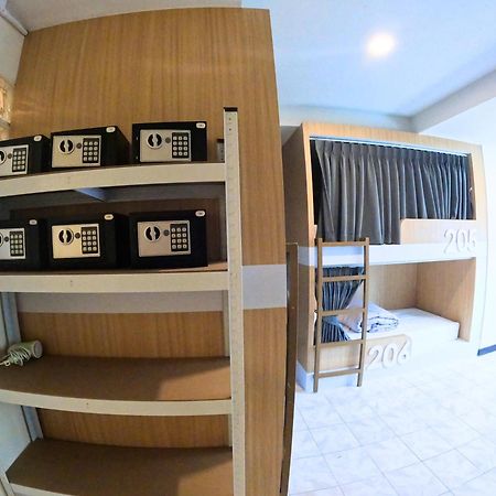 Kpop Hostel Karon Екстер'єр фото