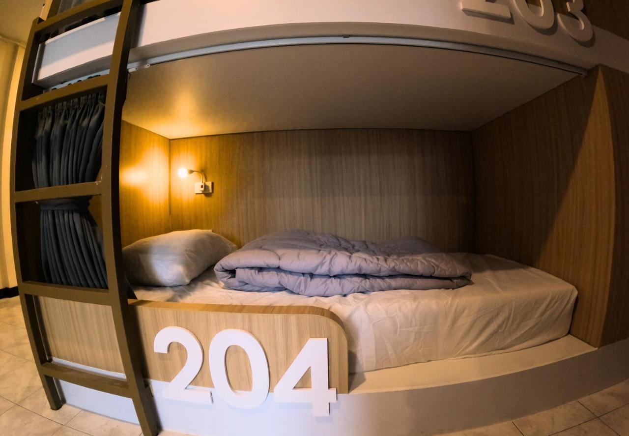 Kpop Hostel Karon Екстер'єр фото
