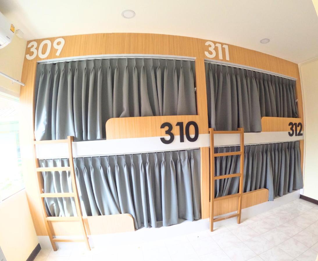 Kpop Hostel Karon Екстер'єр фото