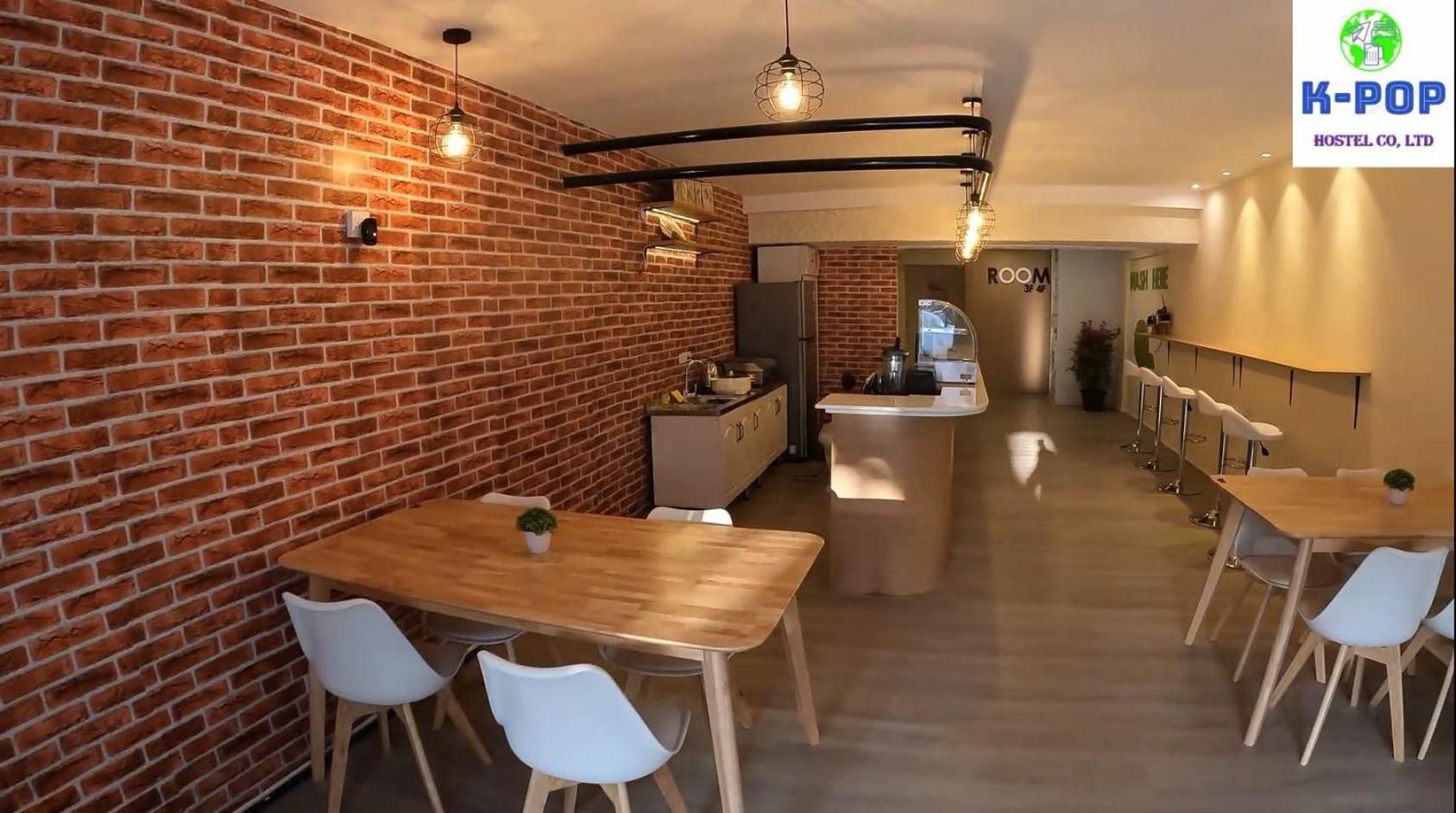 Kpop Hostel Karon Екстер'єр фото